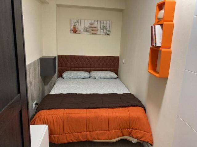 Windy Apartment Салоу Екстериор снимка